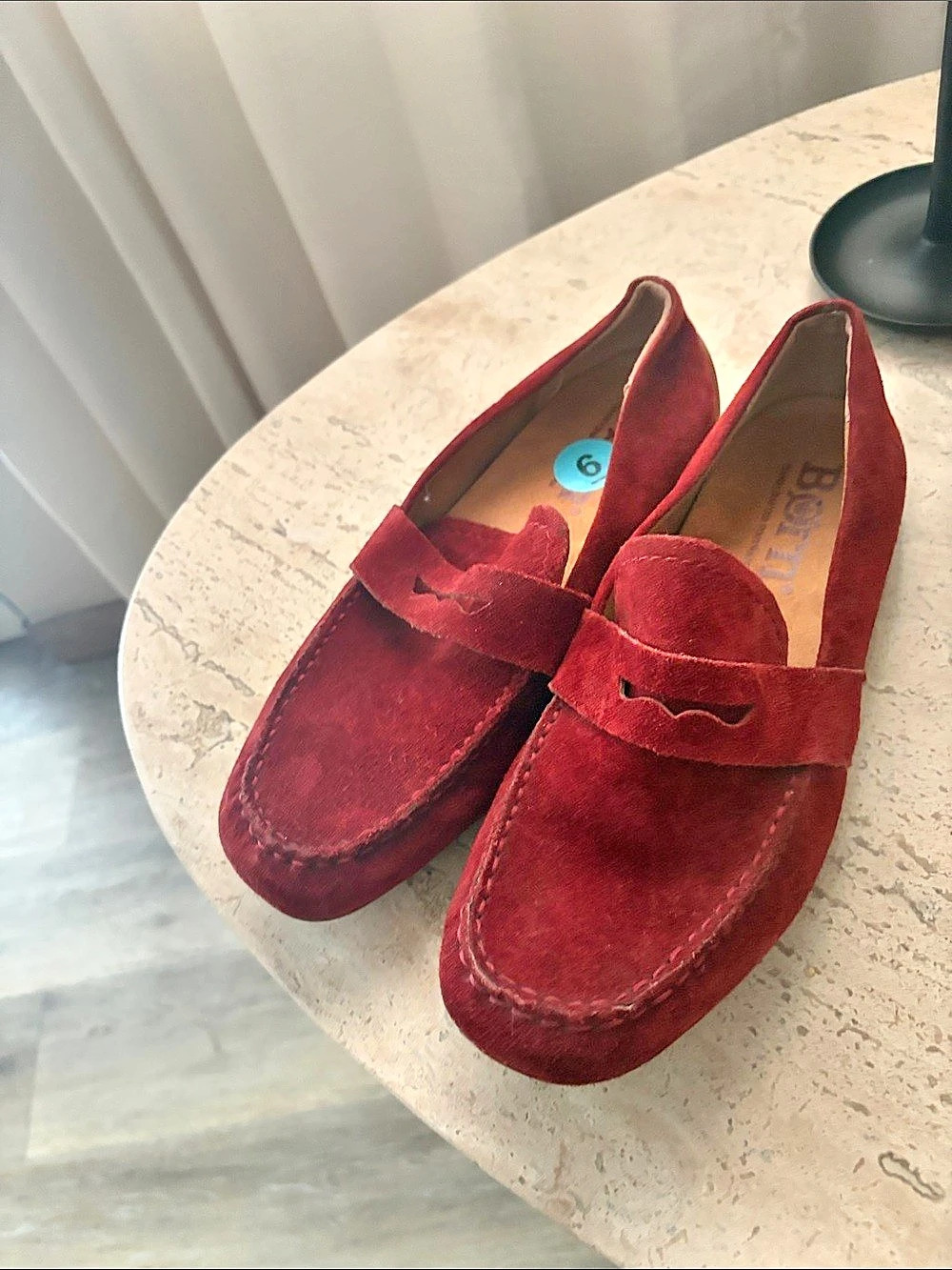 Børn Burgundy Suede Penny Loafers Size 6 NWOT